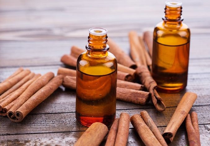 tinh-dau-que-e1537023776203