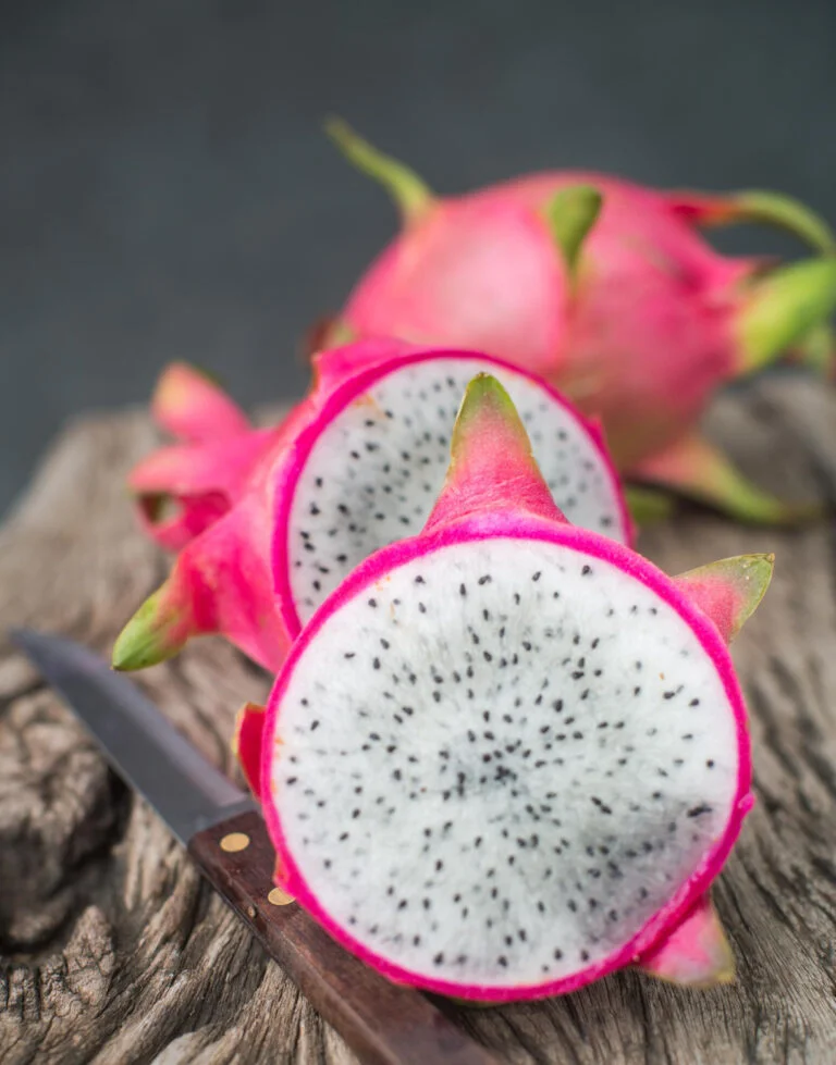 dragon-fruit-wooden-board-768x979